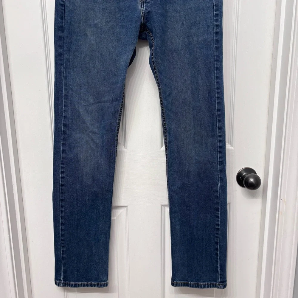 Dark Wash Straight Jeans | Levi’s 505 31x32 - Picture 4 of 11